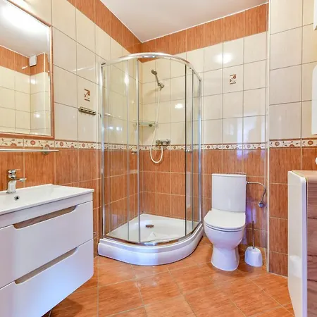 Osrodek Rekreacyjny Aga Kompleks wypoczynkowy *