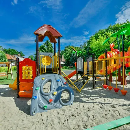 ホリデーパーク Osrodek Rekreacyjny Aga *