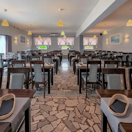 Kompleks wypoczynkowy Osrodek Rekreacyjny Aga