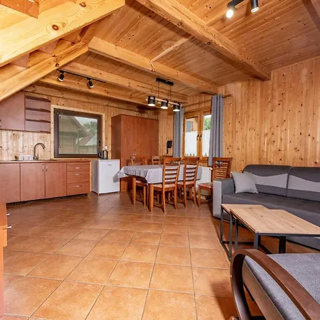 Osrodek Rekreacyjny Aga ホリデーパーク *